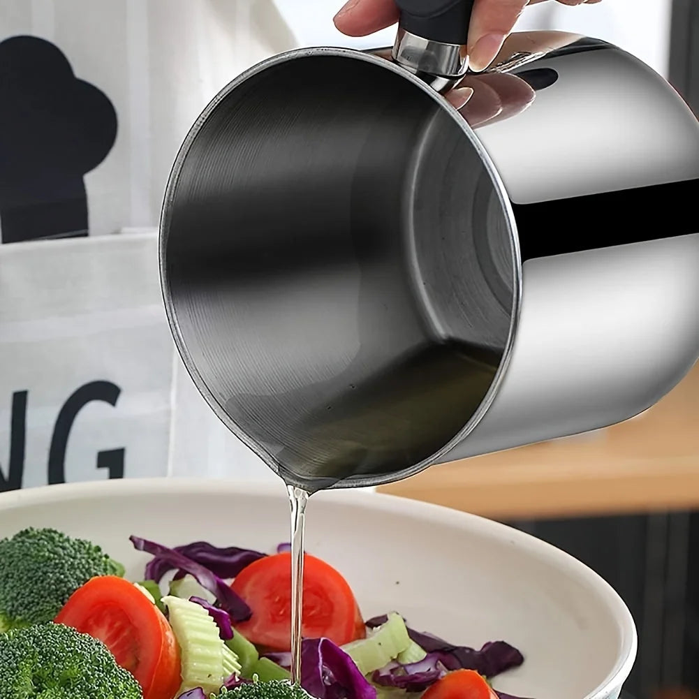 Kitchen Container With Strainer For Easy Storage Of Cooking Oil And Grease,Convenient Handle For Safe Handling And Pouring