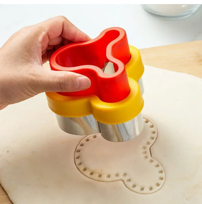 Kitchen Baking Tools Sandwich Cutter And Sealer Set For Children Kids DIY Making Cookies Mold Pancake Maker Embosser Food Molds