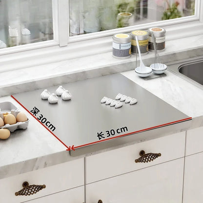 Kitchen Tools Cutting Board, Food Grade 304 Stainless Steel Cutting Board Non slip Edge Suitable for Cutting Vegetables Pastries